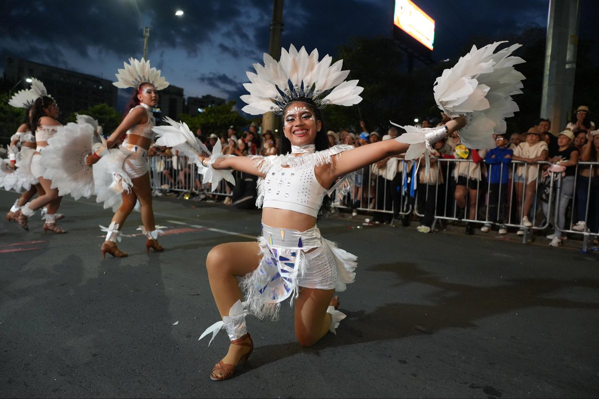 Feria de Cali tweet media