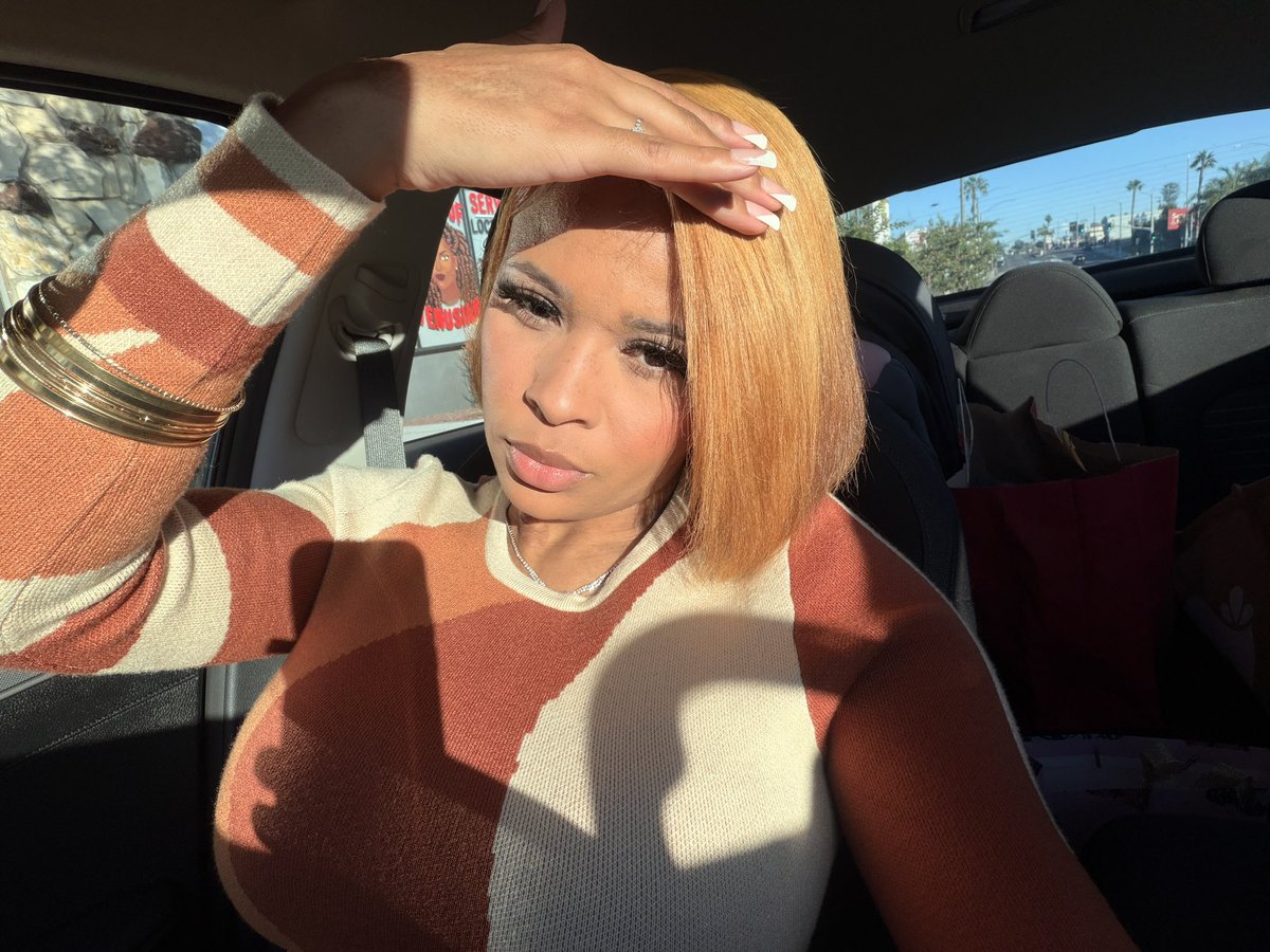 B65455522's tweet image. New look 💋