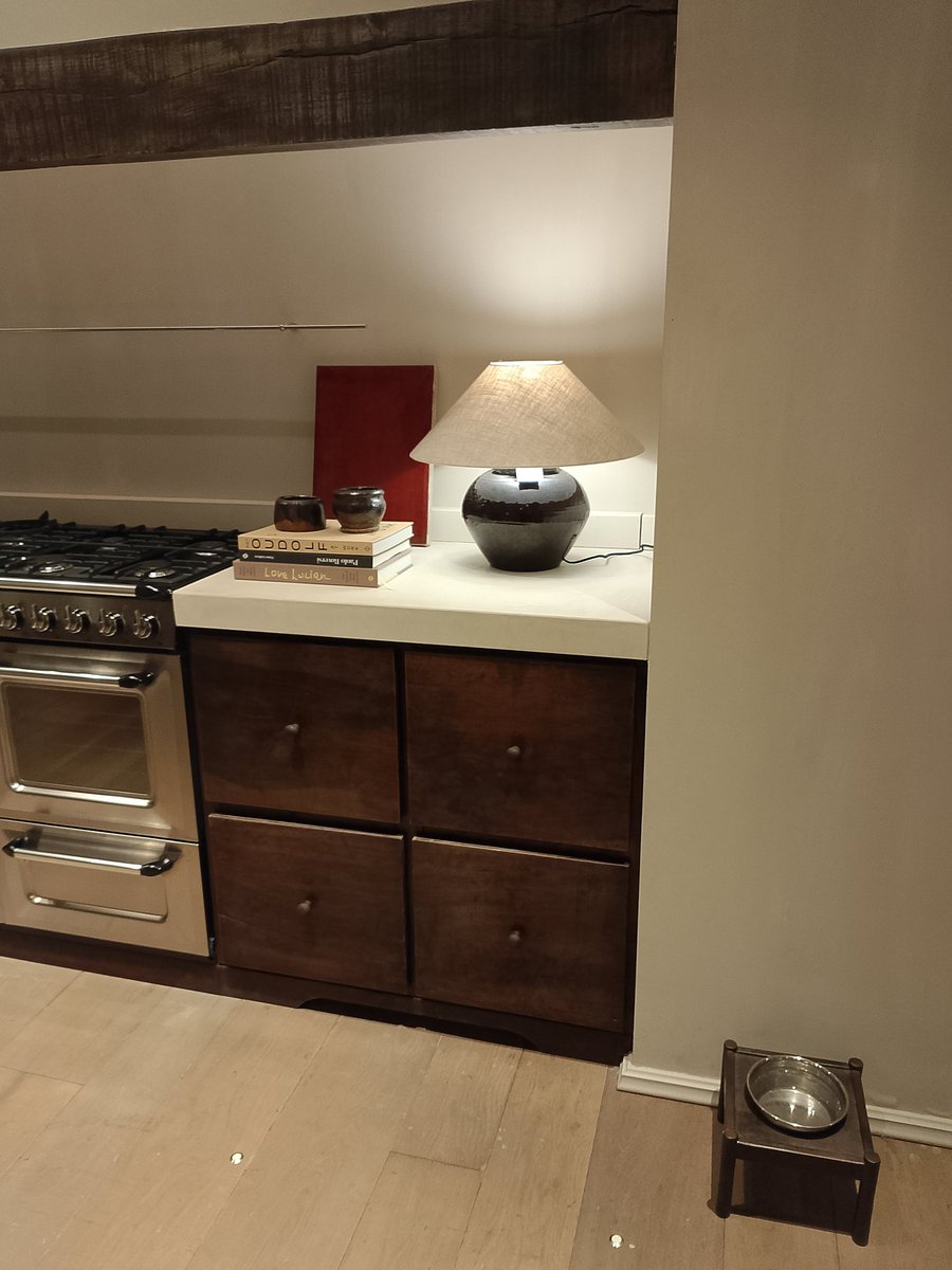 Después de tanto trabajo a comprar algo de ropa...