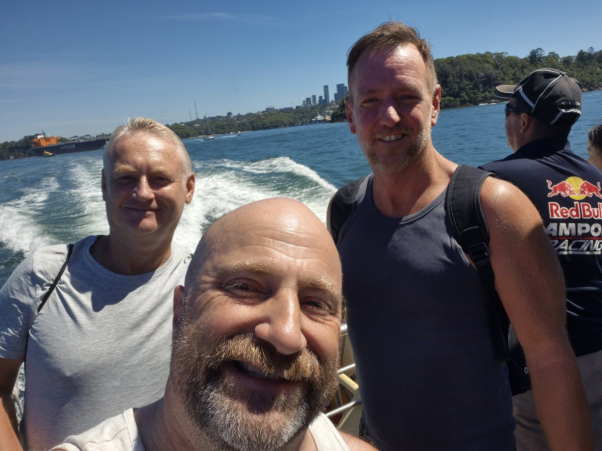 awedgewood's tweet image. Ferry isn't Sydney. Some money on this river