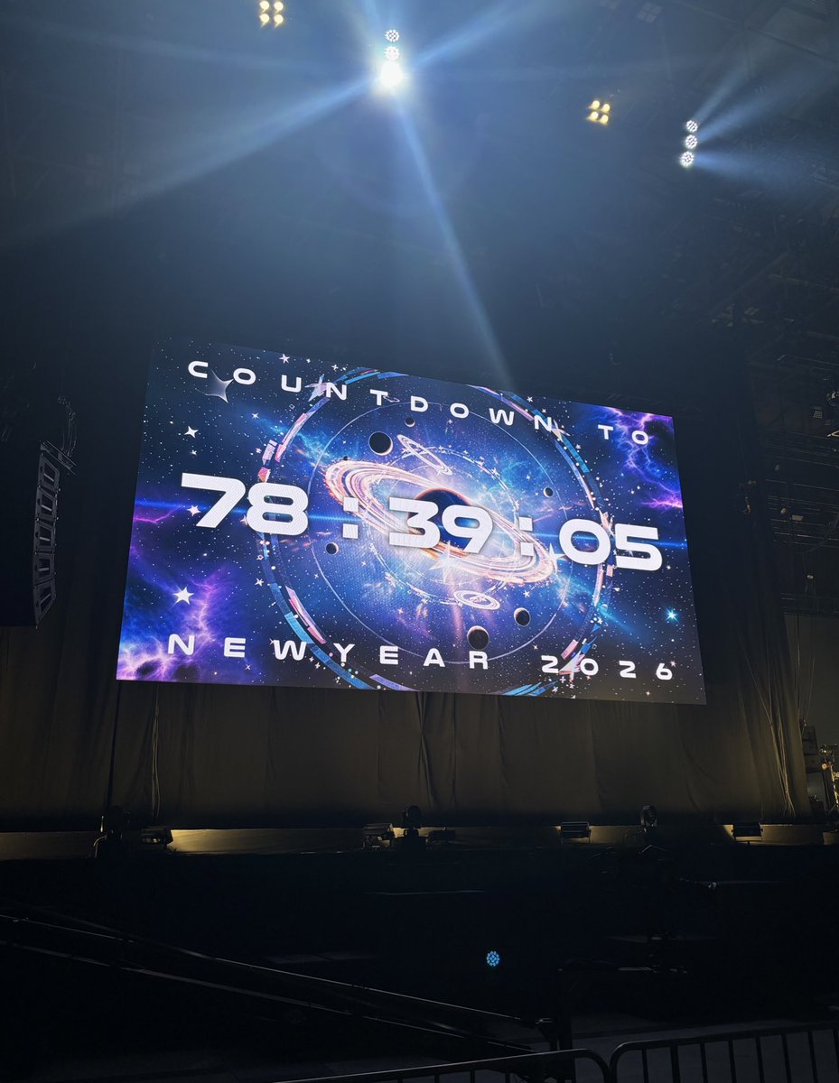 3nmnl's tweet photo. CDJ楽しかった😭❤️❤️28日の出演アーティスト、好きが詰まり過ぎてて最強のイベントだなと改めて…。また来年も絶対行くぞ〜！！！ライブ納め(maloさん納め)でした！！ദ്ദിᵔ.˛.ᵔ₎︎︎☆ https://t.co/APLkzVkzUL