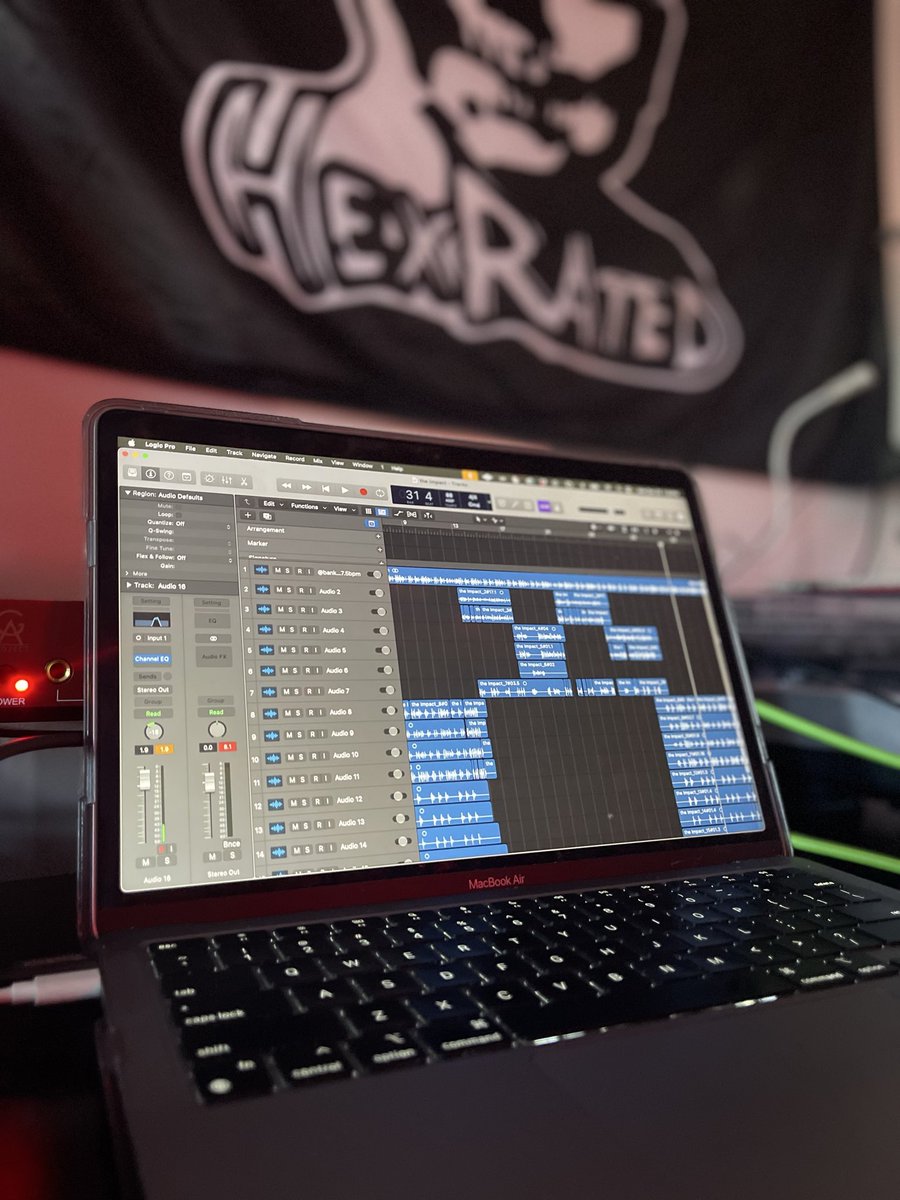 iAmHexRated's tweet photo. Dag Nabbit I’m Back at it‼️🧟‍♂️ https://t.co/JtKLG9uQIO