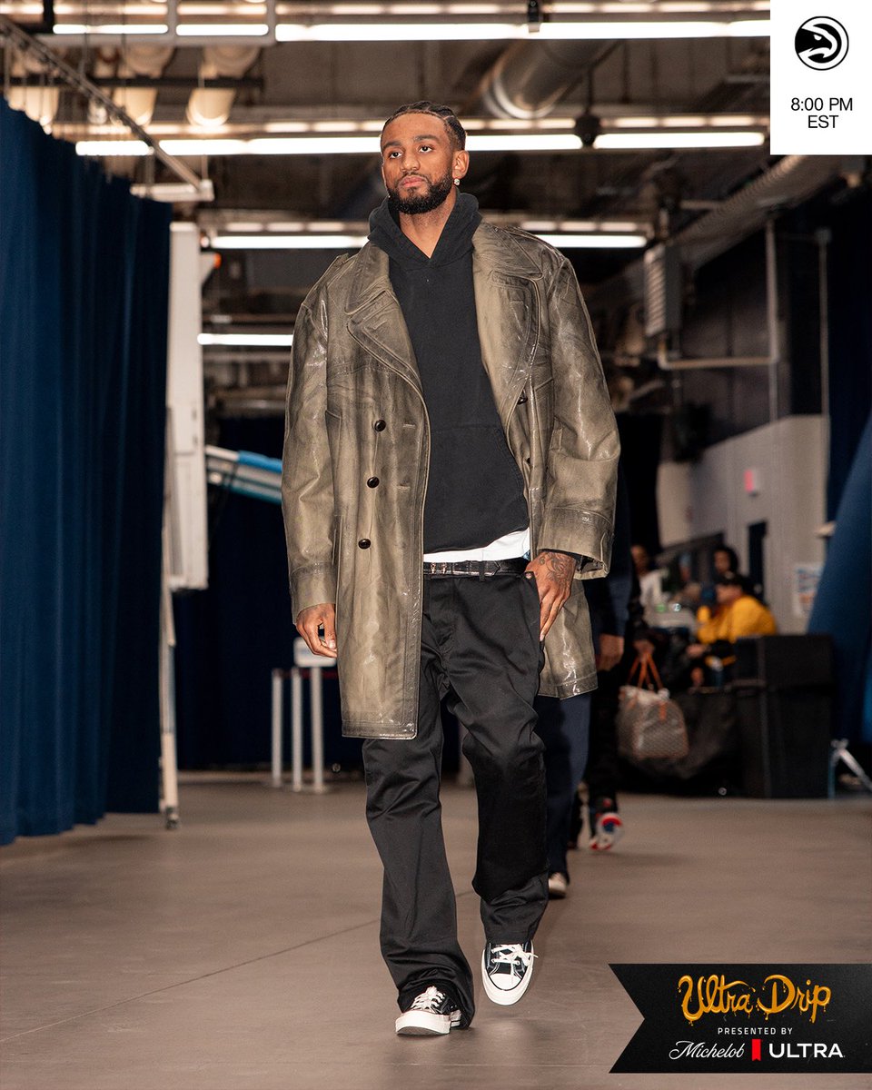 Last road game of the year 🗓️
#ULTRACourtside | @MichelobULTRA