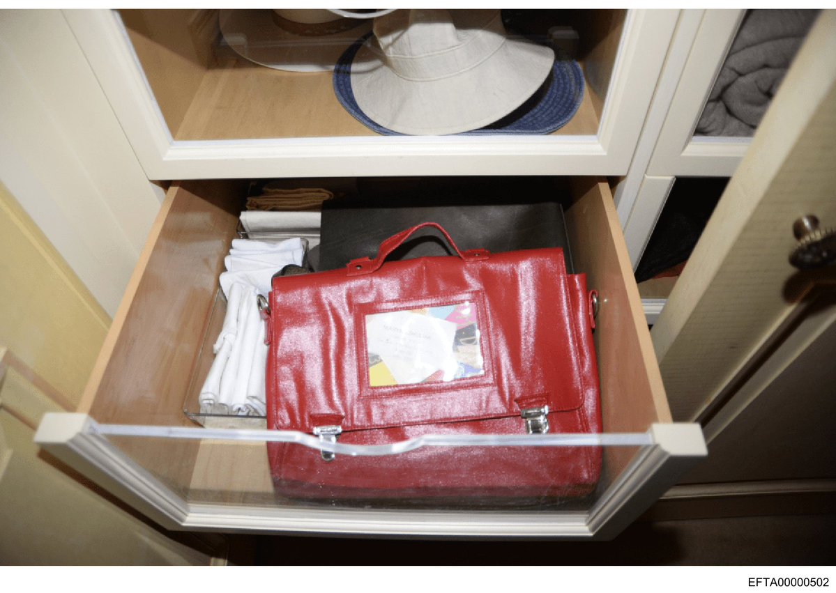 TwitzerlandNet's tweet image. 🧵🪡 #EpsteinFiles DATA SET 1 - pt. 6 (501-600)  
 is missing. 

This is a thread of the files related to Jeffrey Epstein released by the @OversightDems under the Epstein Files Transparency Act (HR.4405). They were originally put out in .pdf format. I have converted them into…