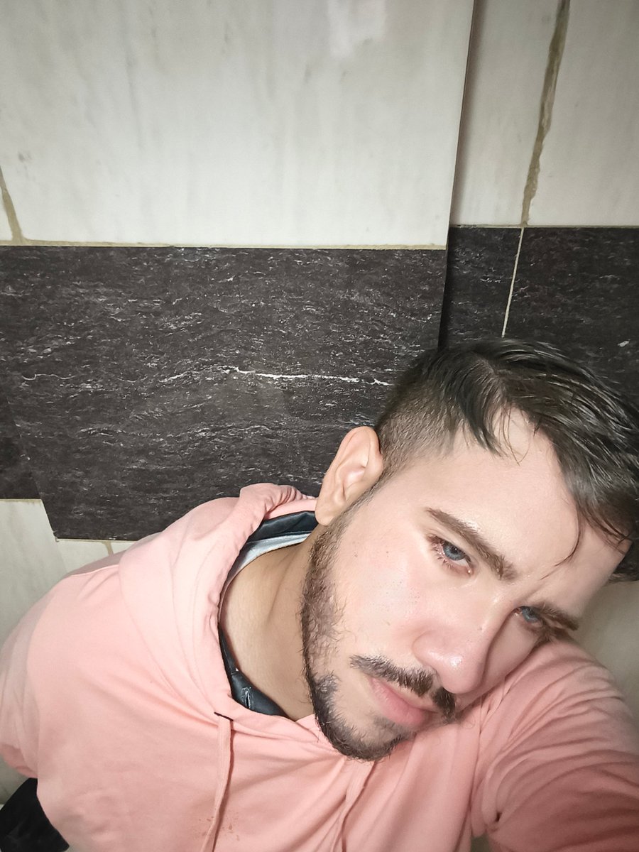 Manuel tweet media