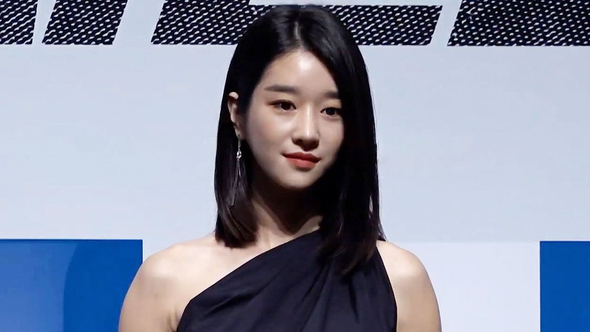 SBSEnterNews's tweet image. “서예지, '사의 찬미'로 첫 연극 무대 도전
👉 news.sbs.co.kr/news/article.d…

#무대 #사의_찬미 #사랑 #서예지 #연극 #SBSStar #KEntertainmentNews
팔로우하고 더 많은 소식을 받아보세요!”