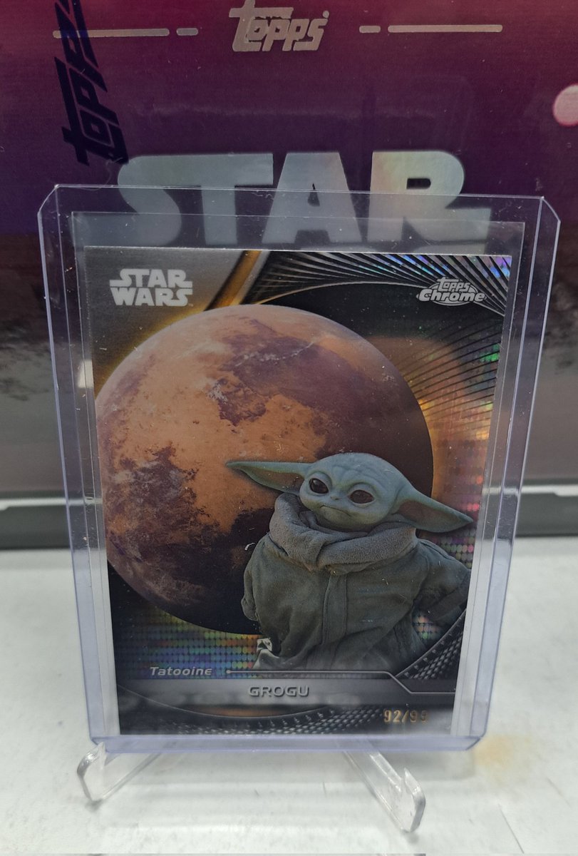 RedNailsII's tweet image. One nice box of @Topps @starwars Hyperspace. ..sketch and 3 numbered parallels. @CardPurchaser