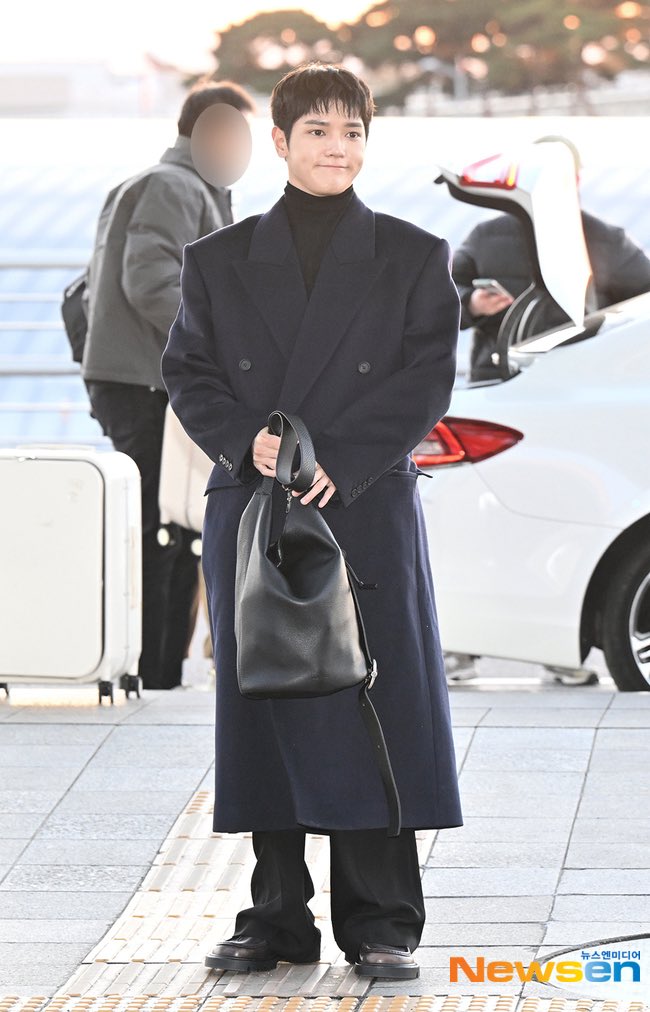 รอยยิ้มที่คุ้นเคย ☺️

#2026BeginsWithTAEYONG