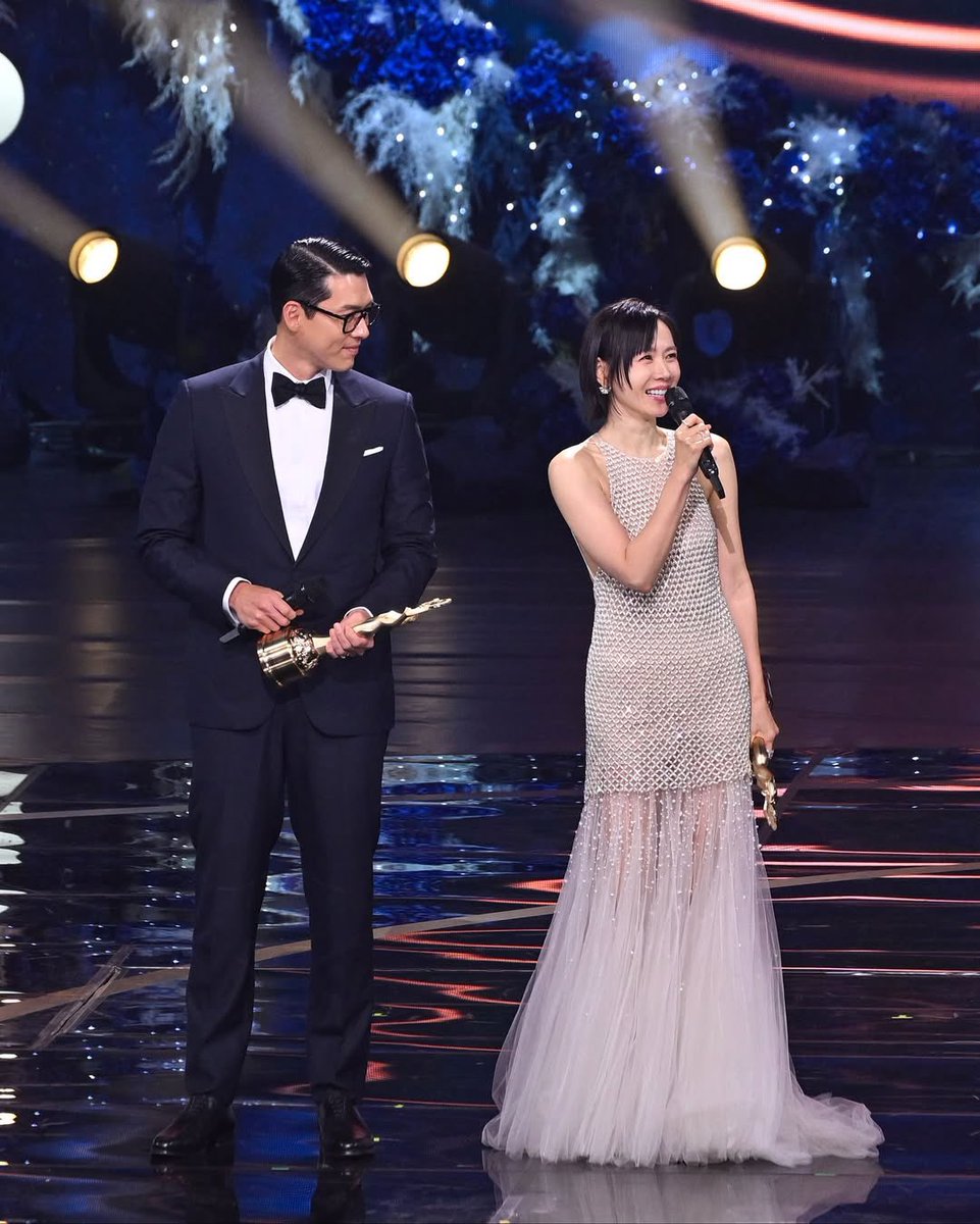 sonyejinpics's tweet image. “son yejin and hyun bin donated to support patients in need of medical assistance as the year comes to a close. the donation, totaling 200 million won, will be used for the treatment costs of pediatric and adolescent patients at samsung seoul hospital and low-income patients…