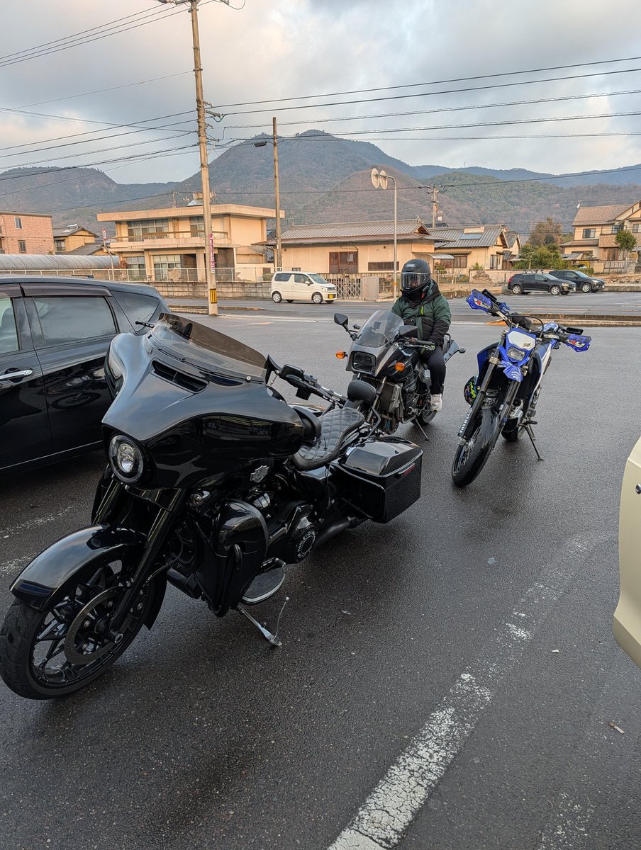 shimon1031's tweet photo. 年納めツーリング、スタート❗ https://t.co/hg357AVpUf