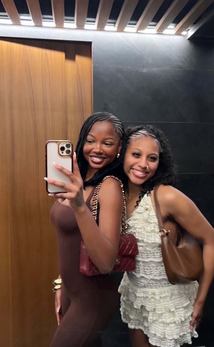 CHELLEY UPDATES + MORE ✧. tweet media