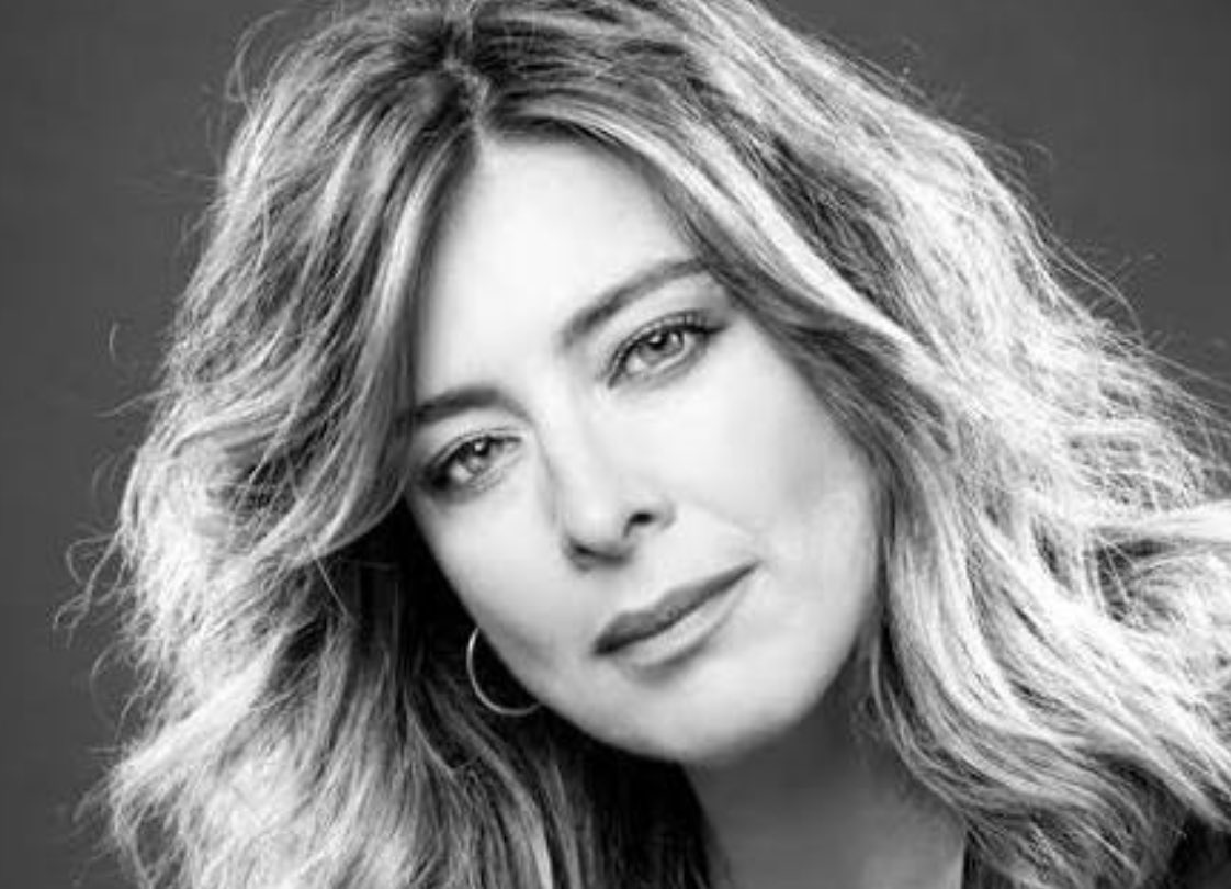 “Te voy a decir una cosa, Darío, las plantas si no las riegas, se moeren” Queen Sandra Barneda.