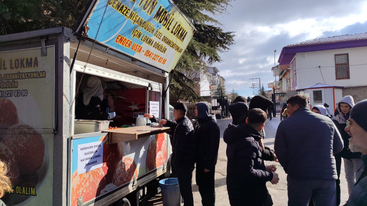 22 Aralık 2025 tarihinde kaybettiğimiz Okulumuz Öğretmeni Emine DAĞDELEN öğretmenimiz için hayır lokması ikramı yapıldı. 
Emine Öğretmenimize Allah'tan rahmet, kederli ailesine başsağlığı dileriz. Ruhu şâd mekanı cennet olsun inşallah.