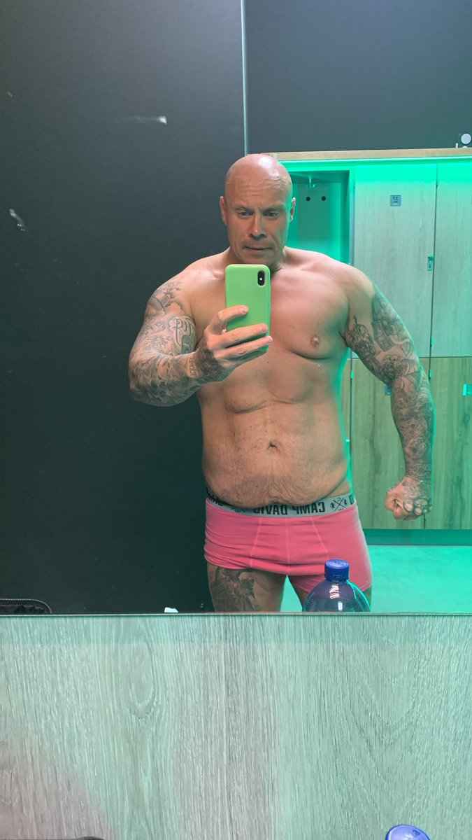 geilercarlo's tweet photo. After training.
Still not done.

https://t.co/hfJabTQwYr https://t.co/smWJ2HWmTx