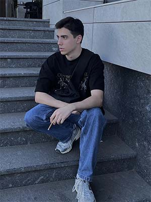 rencontregay5's tweet photo. https://t.co/RTZaSWuhcJ Allo, moi gay fumeur, j'ai 29 ans et je recherche un autre mec fumeur. C'est trop lourd de sortir avec un non fumeur qui dit toujours quoi faire ou quoi ne pas faire ! Je suis sur Saint-Germain-en-Laye 78100 dans les Yvelines, venez me parler ! #gay #idf https://t.co/VD1wOBxmpL
