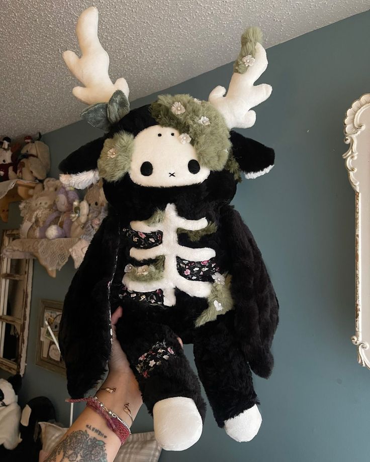 only cute things tweet media