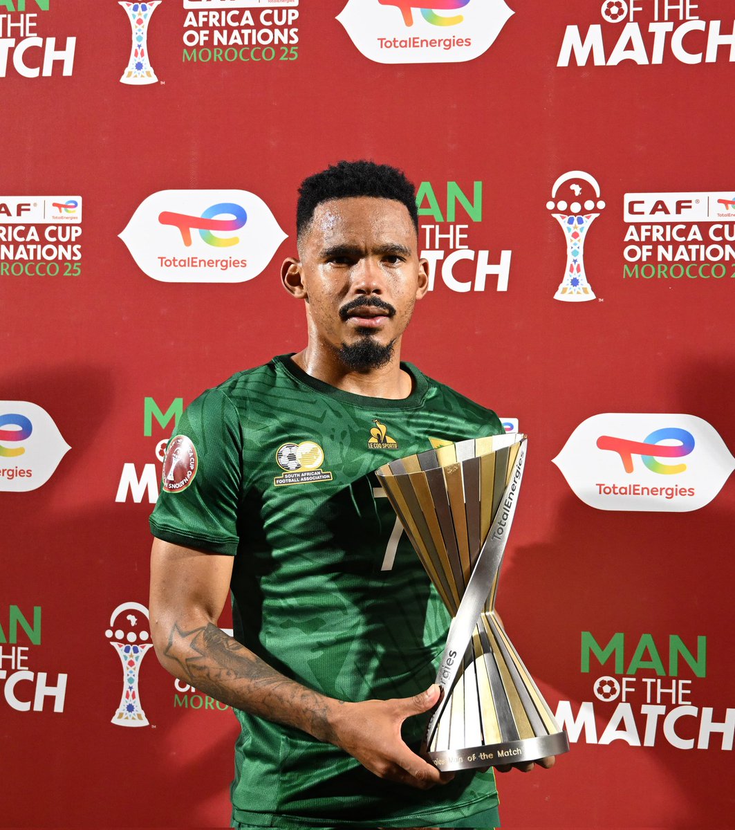 BafanaBafana's tweet image. Our man of the match, the one and only Oswin Appollis!!

Congratulations Oswin!

#BafanaPride

@10bet_ZA @CastleLagerSA @HonorAfrica @Shield_ZA @SABC_Sport