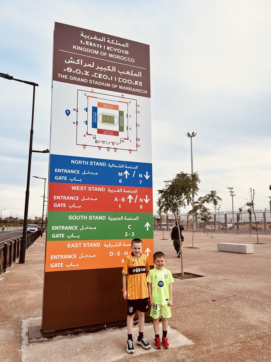 louisey_1's tweet image. Motherwell to Morocco…..Lanarkshire to Marrakech! Supporting Motherwell’s Zimbabwe star Maswanhise…and what a goal 💪⚽️! Mon the well! #zimbabwevsouthafrica #afcon25 #stadedemarrakech @MotherwellFC @MFCTrust