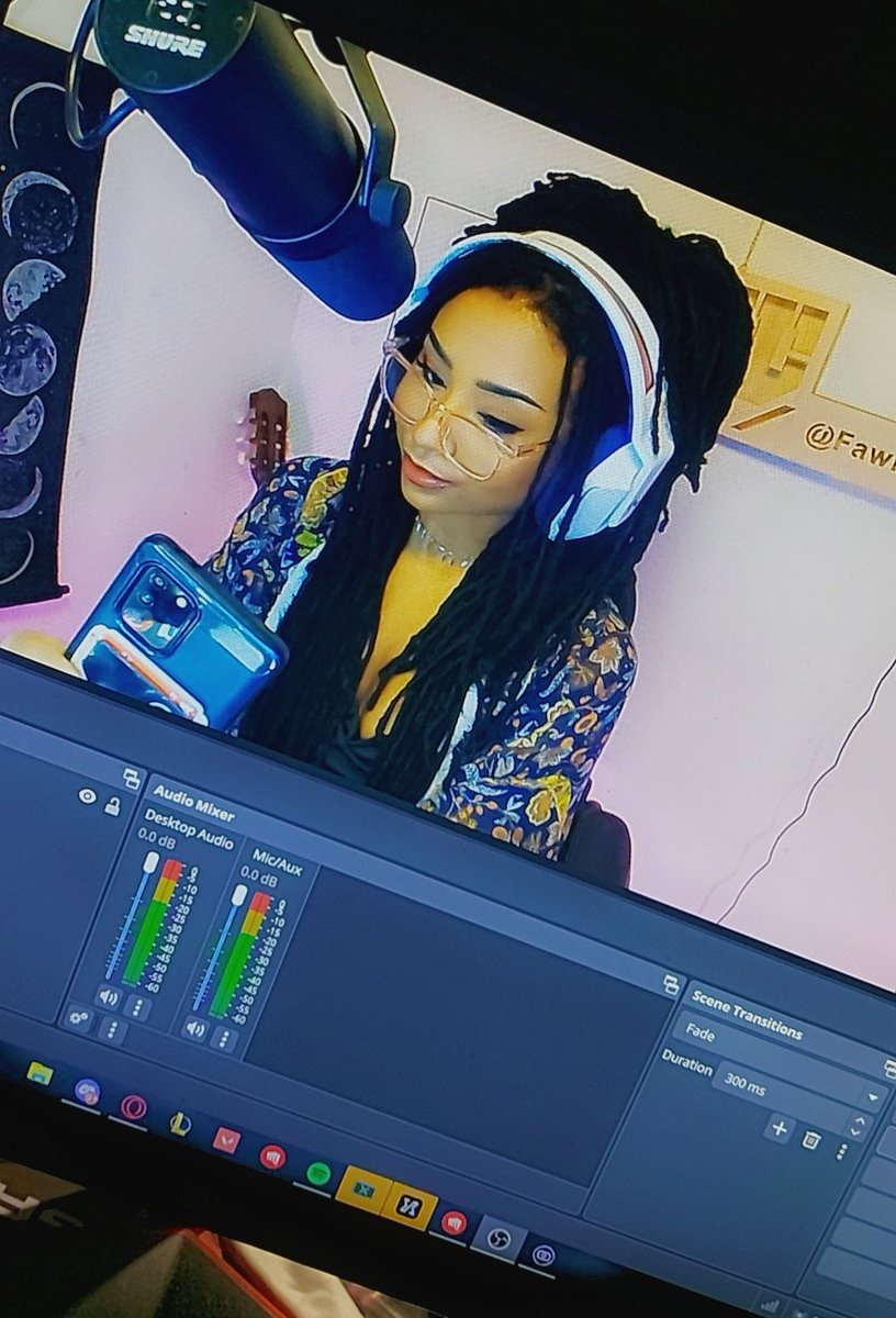 Time to retire the vtuber models 

Camera streams return Jan. 8th 🩷