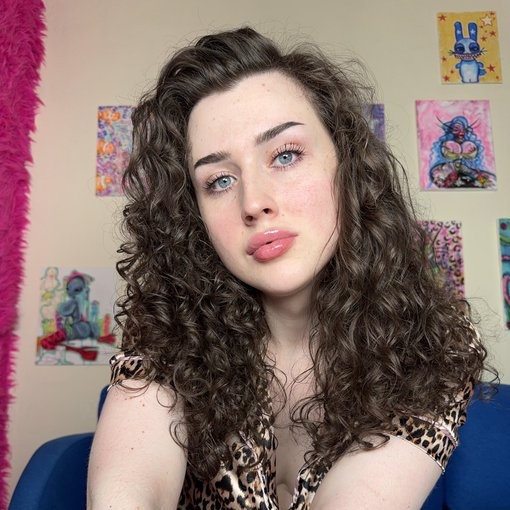 Transs Hazel tweet media