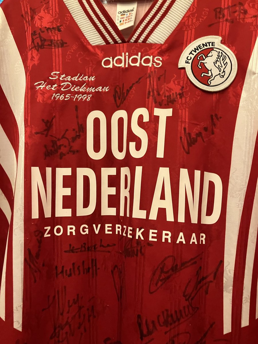 Mooie afsluiter van dit voetbaljaar , waar het voetbal in Nederland begon en waar het voor mij begon #trots #cote #fctwente