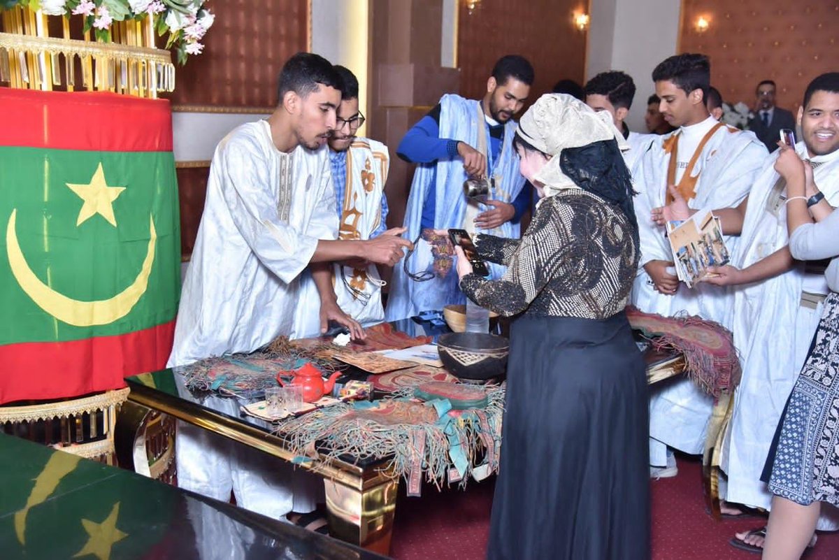 أكد أيمن عاشور، وزير التعليم العالي والبحث العلمي المصري، حرص مصر على تعزيز وتطوير التعاون مع موريتانيا في مجالات التعليم العالي والبحث العلمي، بما يخدم المصالح المشتركة ويعزز الشراكة الأكاديمية بين البلدين.
#مصر #موريتانيا #التعليم_العالي #البحث_العلمي #تعاون_دولي