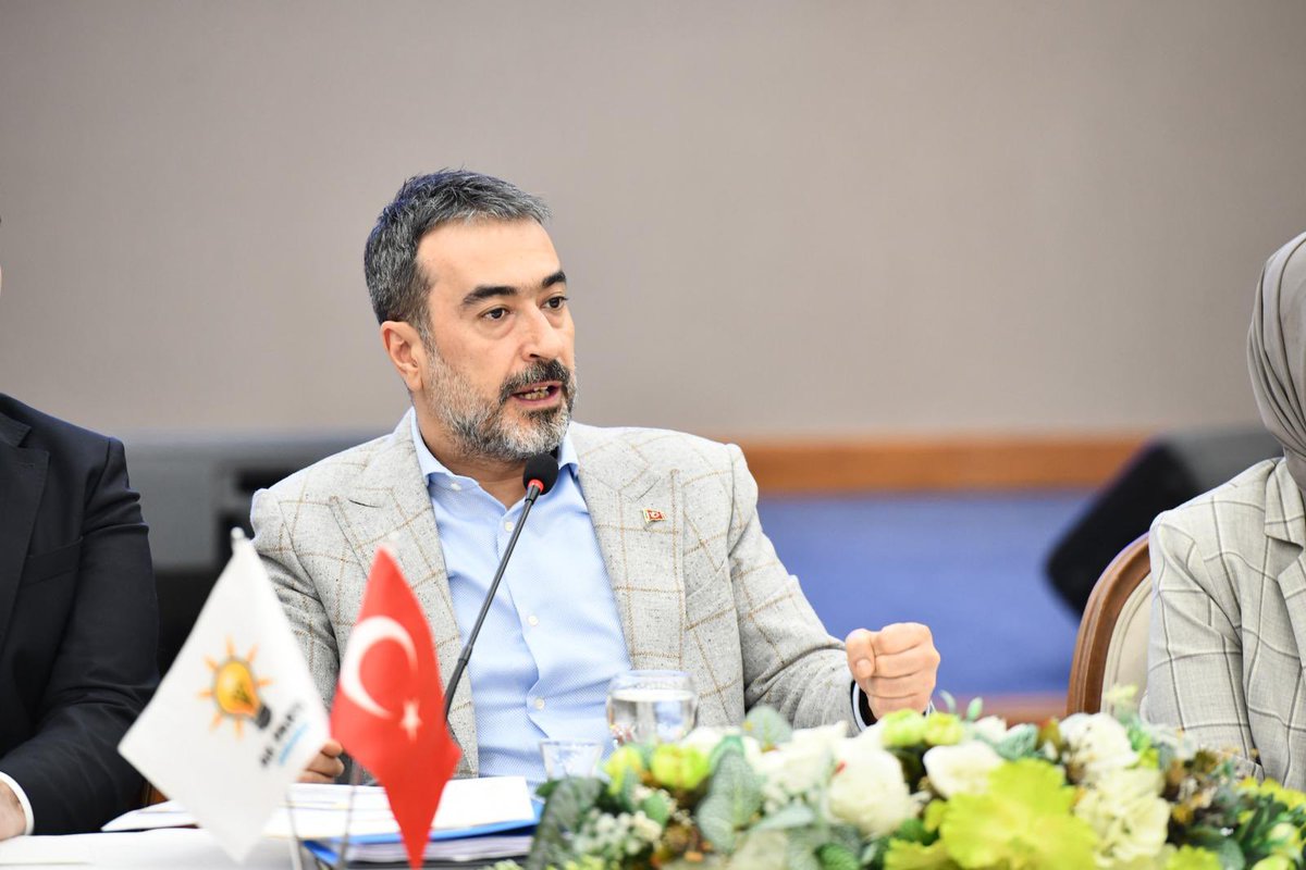 AkpartiAnkara's tweet photo. İl Başkanımız Sn. @hakanhanozcan başkanlığında, 3 Kademe İl Yönetim Kurulu Toplantımızı gerçekleştirdik. https://t.co/3tvlSjBodF