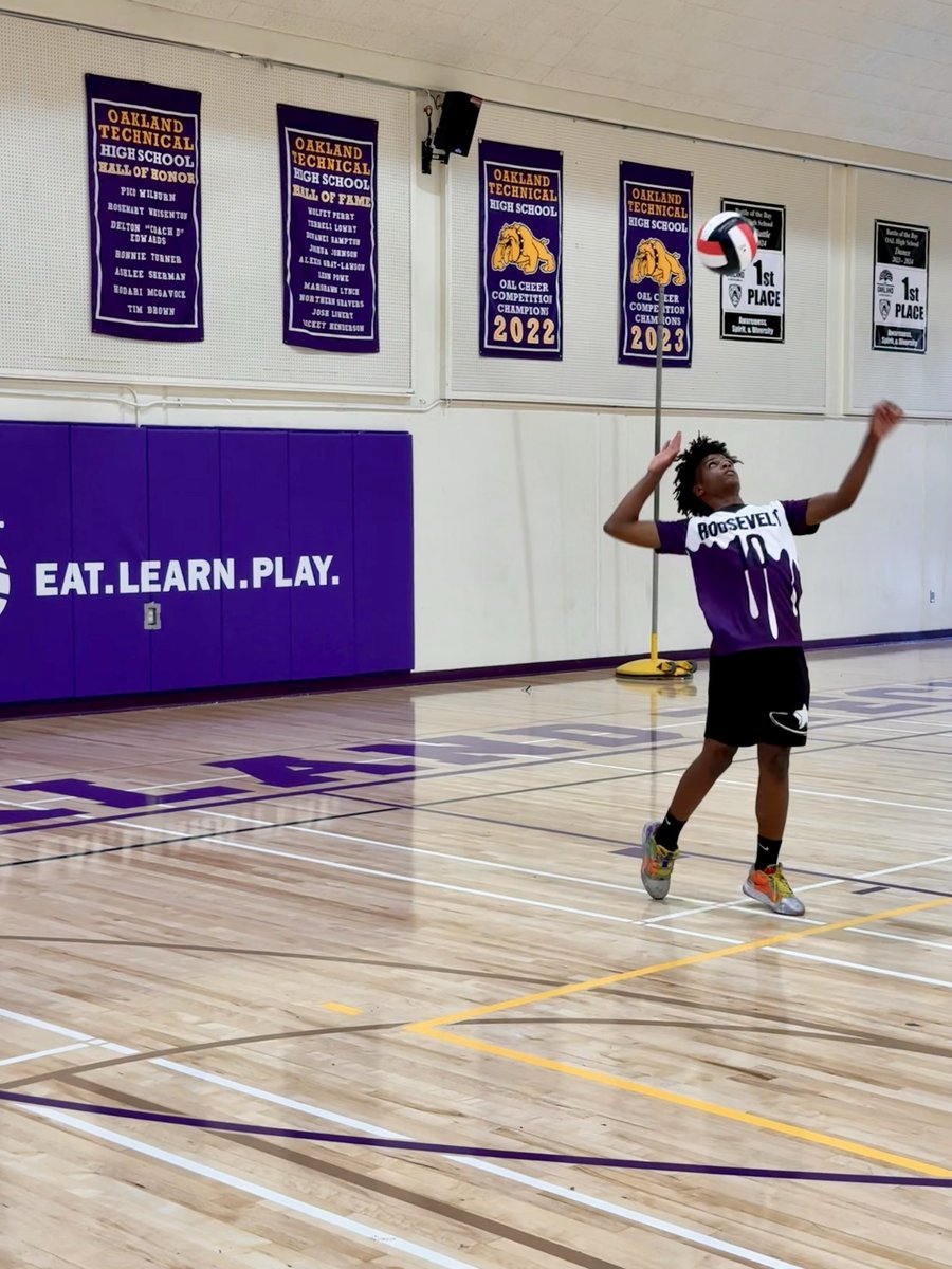 eatlearnplay's tweet image. Every meal served, every book chosen, every place to play is powered by this community. Help us keep going. Support our work today. give.eatlearnplay.org/campaign/75237…