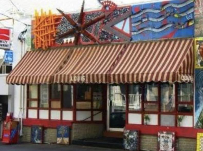 Beloved East Side Diner Louis Is Closing After 79 Years golocalprov.com/food/beloved-e… #providence #rhodeisland #brown #diner <a href="/brown_alumni/">Brown Alumni & Friends</a>