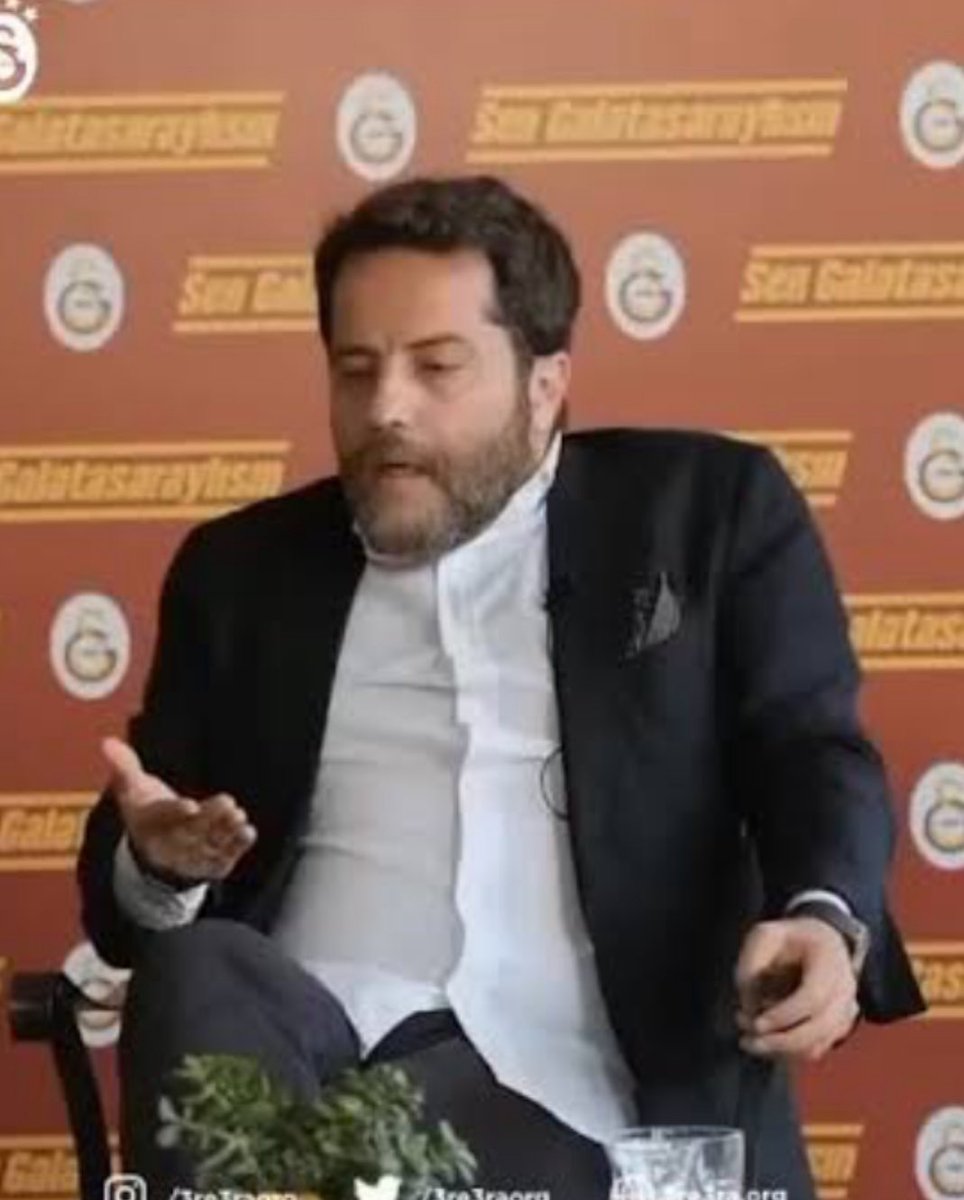 Erden Timur kimdi; neyin nesiydi, biz tanımıyoruz. Kesin <a href="/GalatasaraySK/">Galatasaray SK</a> da tanımıyordur; zira öyle efsaneleri falan FETÖ’den de kaçmadı. Bunların hepsi hayal ürünü olsa gerek.