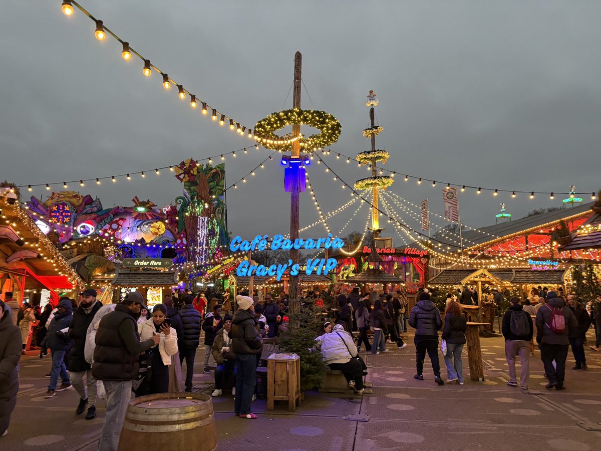 My trip to London for the winter wonderland was awesome, got to meet another friend I met online and rode some bucket list rides 🙏