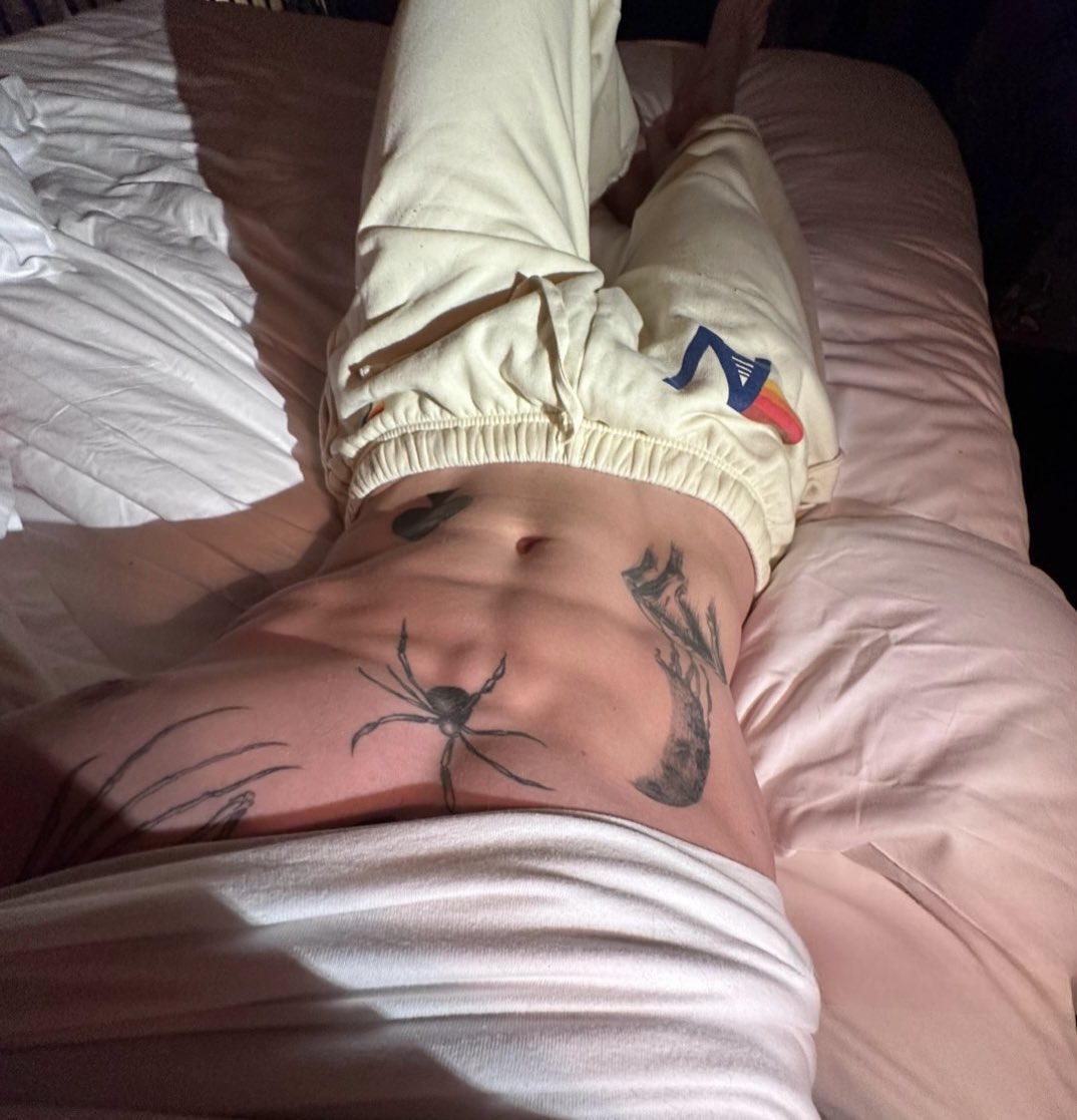 jockforced's tweet image. Keeping it all nice and tight.