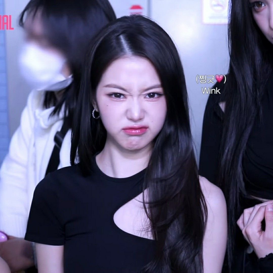 no context wonyoung tweet media