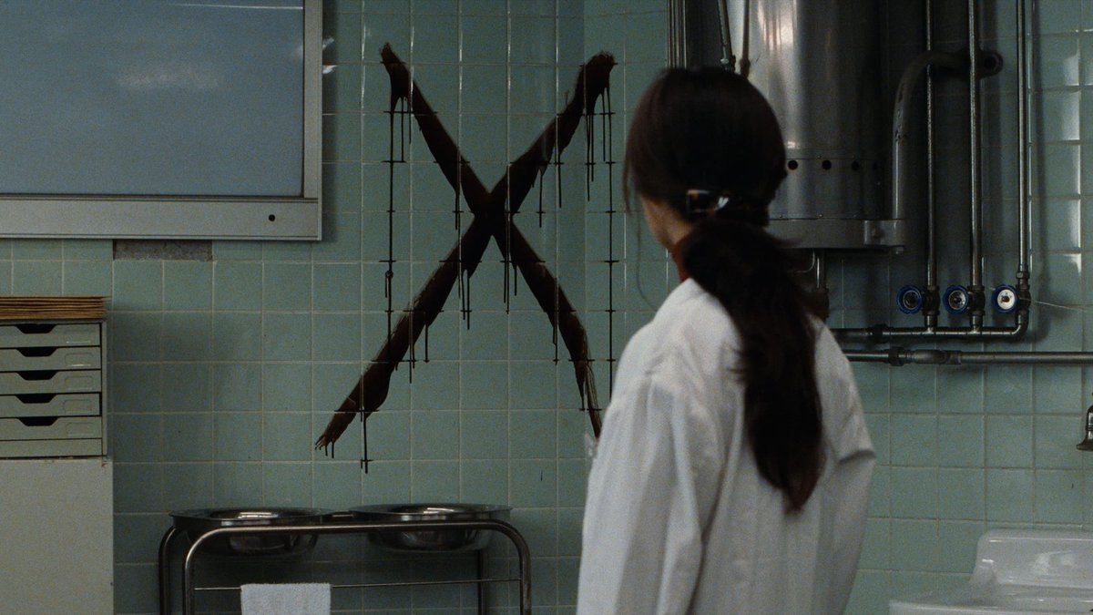 KI11ERKLOWNS's tweet photo. will forever be obsessed with japanese horror https://t.co/6HQMyAZTex
