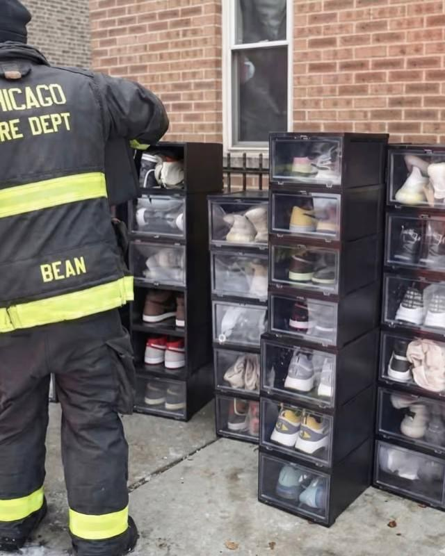 HardestFitPics's tweet image. Chicago fire department rescuing a civilian's sneaker collection during a building fire.