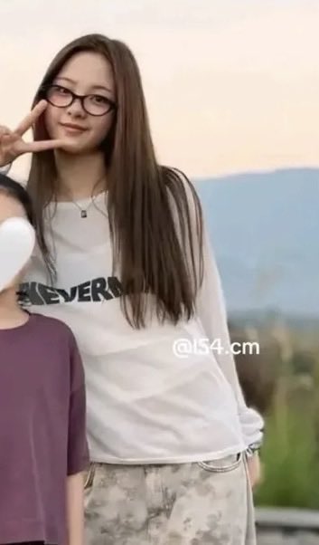 NEXT MONSTER PICS tweet media