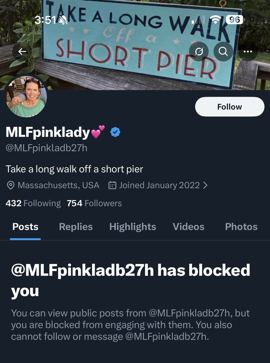 pfordroyals22's tweet photo. That’s it. I’m ready to make my position known. #TeamValerie #Valineers #ValsGals #ValsPals #DownWithMILFPinkLady #BlockedNation #FreedomFighters #JusticeSeakers #Merineers #TurtleCuck #RedSox #ChillisChoose2For1 #Elon #Hashtag
The Valineers are with you Valerie. https://t.co/sTdCy2Brvq