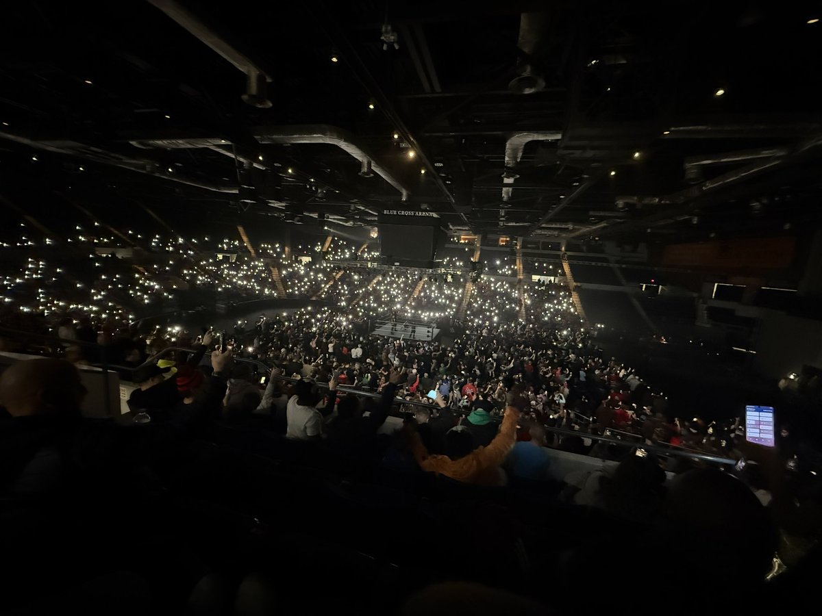 TooSweetKatie's tweet photo. @MandaLHuber  we took our Luke to the house show in Rochester last night for his first show ever. I just want you to know the chants for Brodie were overwhelming. I can't describe the buzz, I just hope you know he isn't forgotten. Sending so much love to you and the boys. 💜 https://t.co/Z1xMBByO7l