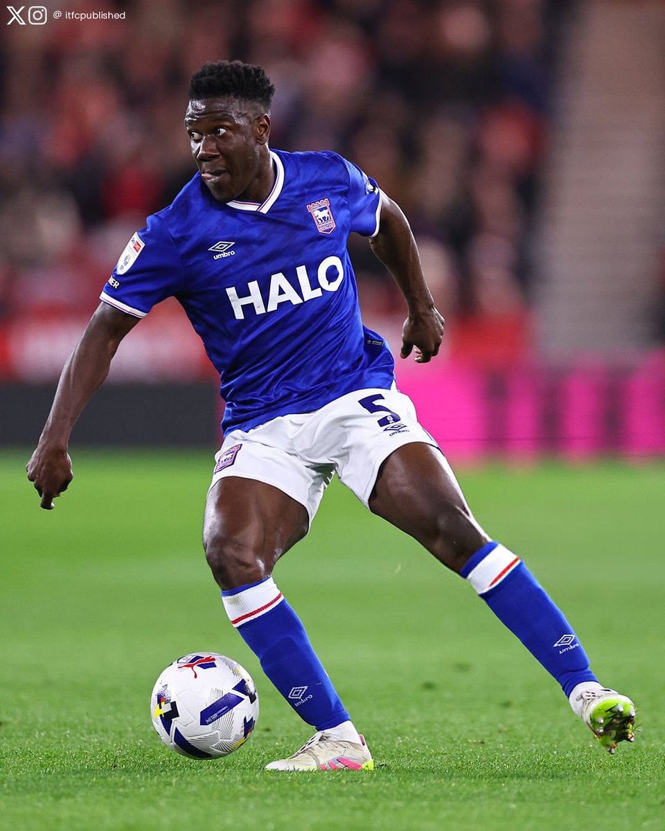 itfcpublished's tweet image. Azor Matusiwa chant:

He’s magic you know,
Matusiwa the Dutch Ngolo. (Repeat) 🎶

#itfc