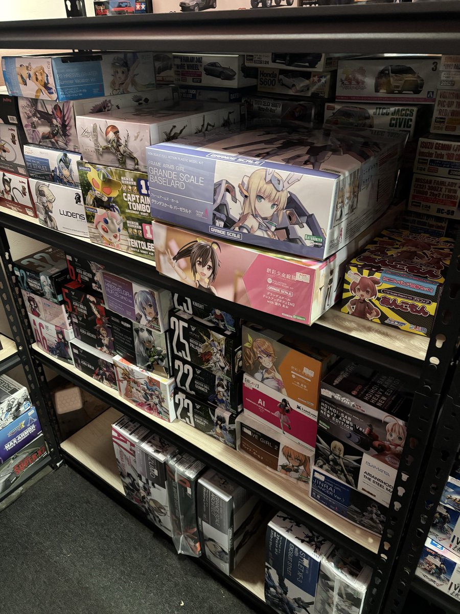 おはようございます☀ 今年も残すところ後2日ですね😂 今日も10時より