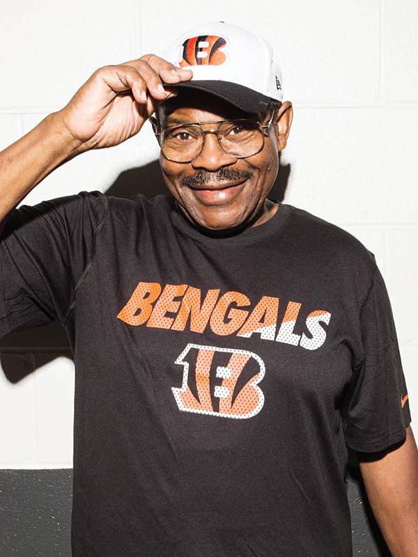 TheTimRogers's tweet image. The Bengals haven't won a playoff game since JB hasn't been around. 

Fire Zac.