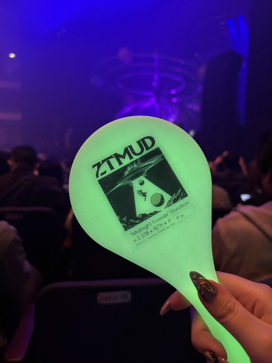 ツアー終わるまでネタバレ禁止の範囲が不安だったから自重したけど、今年の仙台公演も連れてってもらってた🐼(*´∀`)ﾉｼ

2日目、照明の影響で薄らご尊顔見れて背徳感がすﾝごい…ﾒﾁｬｶﾜｲｶｯﾀﾖ(   ᷄ᾥ ᷅ )♡