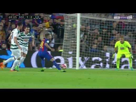 Al89915Aleman's tweet photo. @chesnyfcb Recordemos cuando a Jordi Alba le marcaron un penal por pegarle al césped 🤣🤡🤡 https://t.co/1ox0Rm6GSg