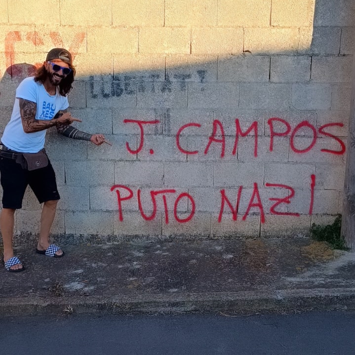 Al feixisme se'l combat 🔥

Ara i sempre: