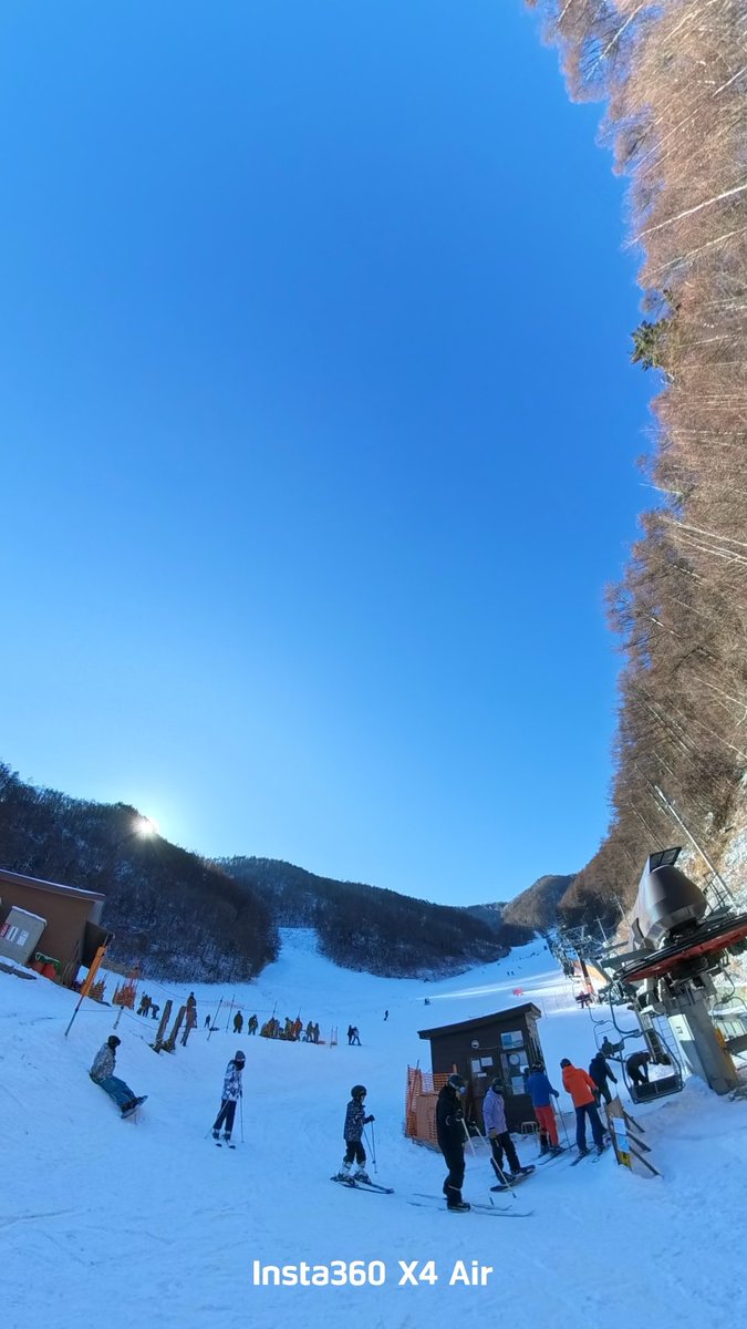 番所ヶ原行った　中間から下のみオープン　雪薄い感じ　#番所ヶ原スキー場　#番所ヶ原　#スノーボード　#アルペンボード