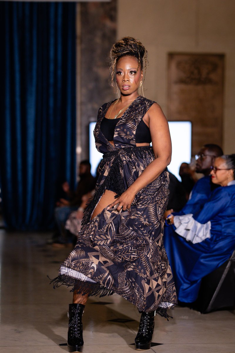 aforieke's tweet photo. Happy New Year from Aforieke! 📷

An exclusive holiday message made for you: new blessings, new collections, and endless style! Step into 2026 with bold prints, purposeful designs, and sustainable fashion that moves with you. 📷📷

Fresh drops + exclusive sales = your year of unforgettable looks. Happy Holidays! 📷

#AforiekeStyle #NewYearNewYou #SustainableFashion #BoldPrints #PurposefulDesigns #FashionWithPurpose #2026Vibes #fypviraltwitter #foryou #trendingreels #viral #NYCC #smallbuissnessowner #clothingbrand #trending #explorepage #trend #style #fashion #nyccord #shopped #womenbuisness #adventureswithAforieke #smalltravels #shoponline #westafrica #newyorkdesigner #travel #nyfashionweek #grind #ContentMarketing #clothes #X #twitter #blackbusiness