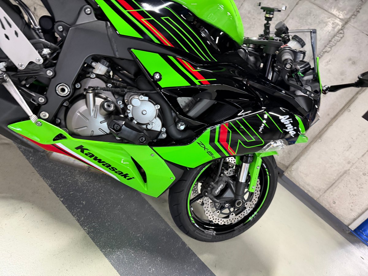 バイク洗車・コーティング専門店モトエステ秋葉原UDX駐車場店SNAP