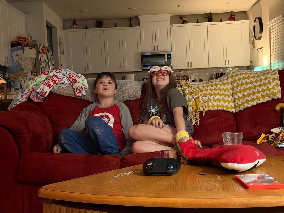 GovernorEdmonds's tweet photo. 4 youngest were SHOCKED to get a @BookCameo from @FightOwensFight on Christmas morning telling them they’re going to @WWE Raw at @StateFarmArena. Our 8yo says Kevin has now officially supplanted @AJStylesOrg as her favorite wrestler. Sorry, AJ. But thank you, KO! #kevinwasright https://t.co/iesw8F22S6