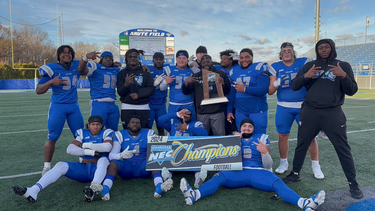 Charles Williams III tweet media