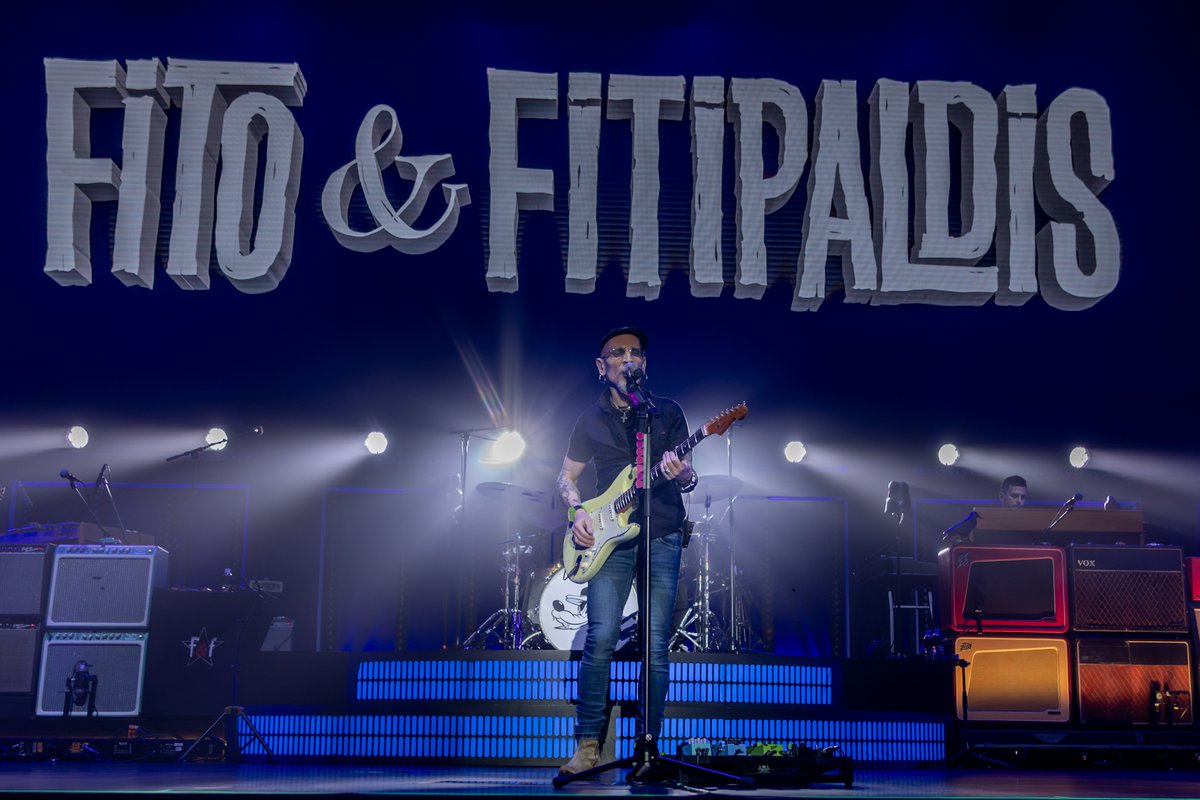 Fito & Fitipaldis triunfa con sus 'aullidos' en un Movistar Arena a rebosar  en su esperado regreso a Madrid https://t.co/tOt1casE4G